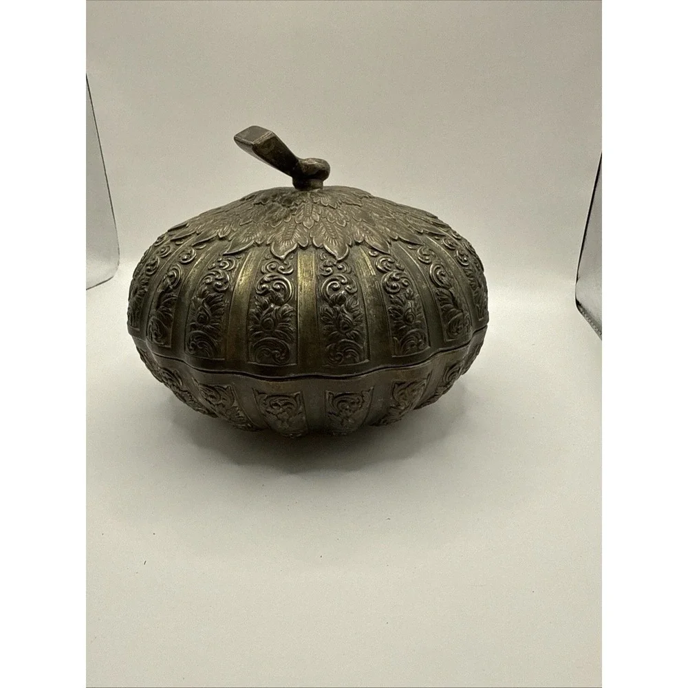 AUTUMN PUMPKIN TRINKET BOX CANDY DISH HIGHLANDS SILVER PLATE NON TARNISH VINTAGE